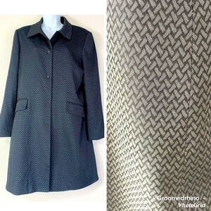 Tahari Snap Up Long Coat Size 12